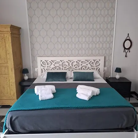 Bed & Breakfast Toledo's Family *
